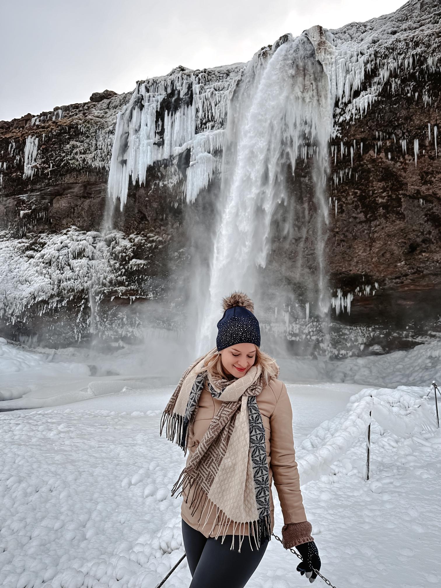 cascades Seljalandsfoss 