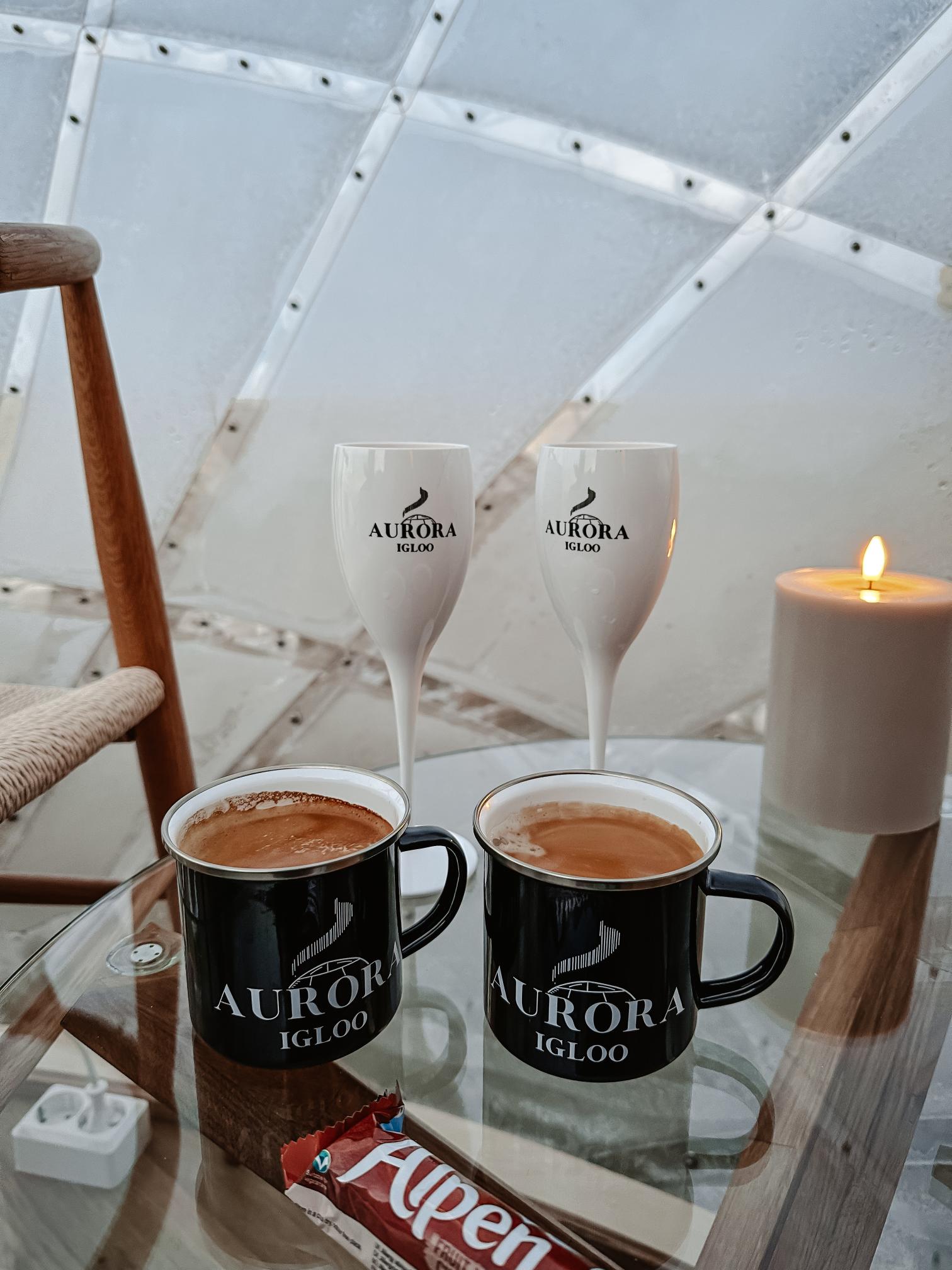 cafés à aurora igloo